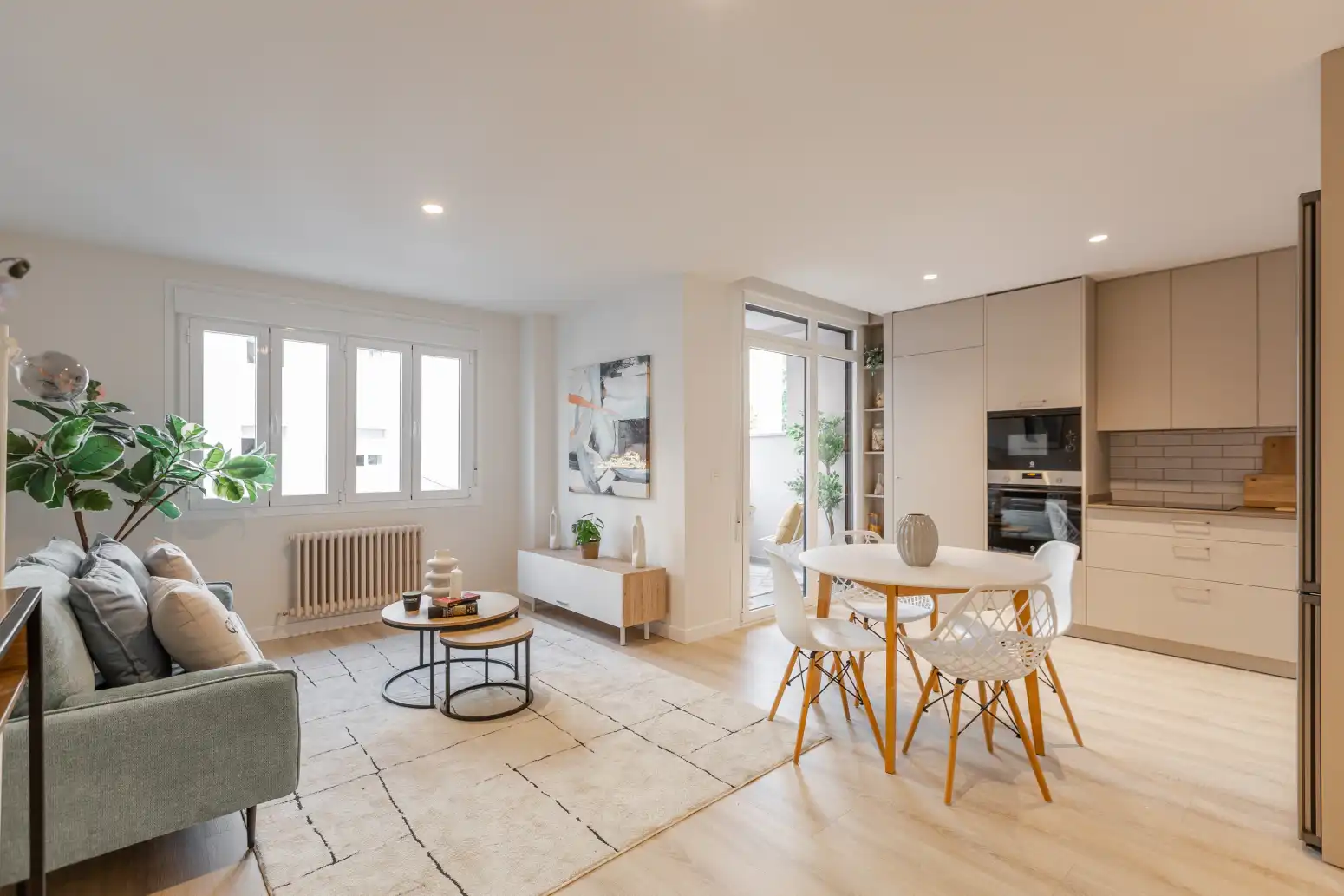 Sala de estar de Piso en venta en  Pamplona / Iruña con Calefacción y Terraza