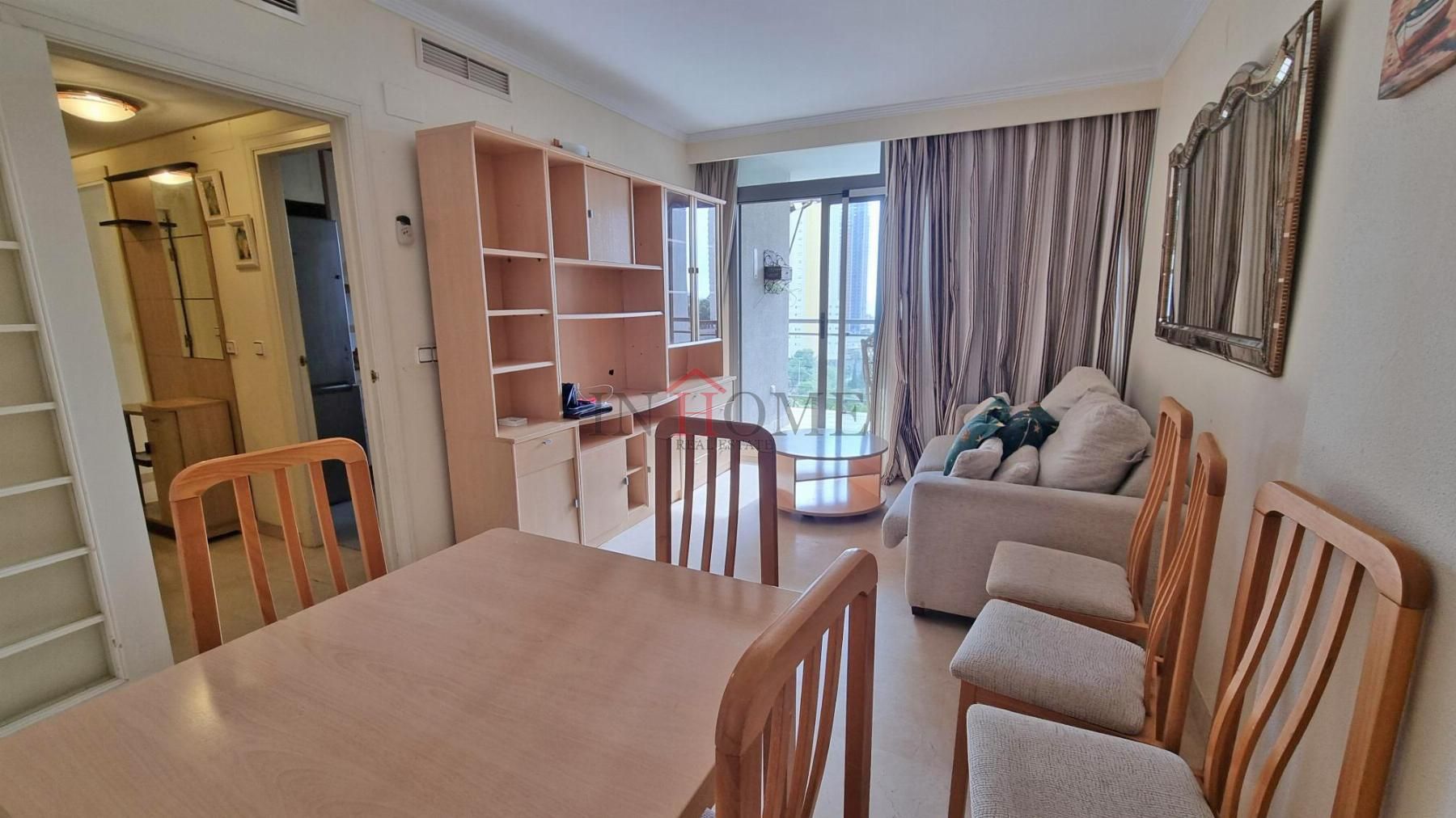 Apartamento en venta en Playa Poniente