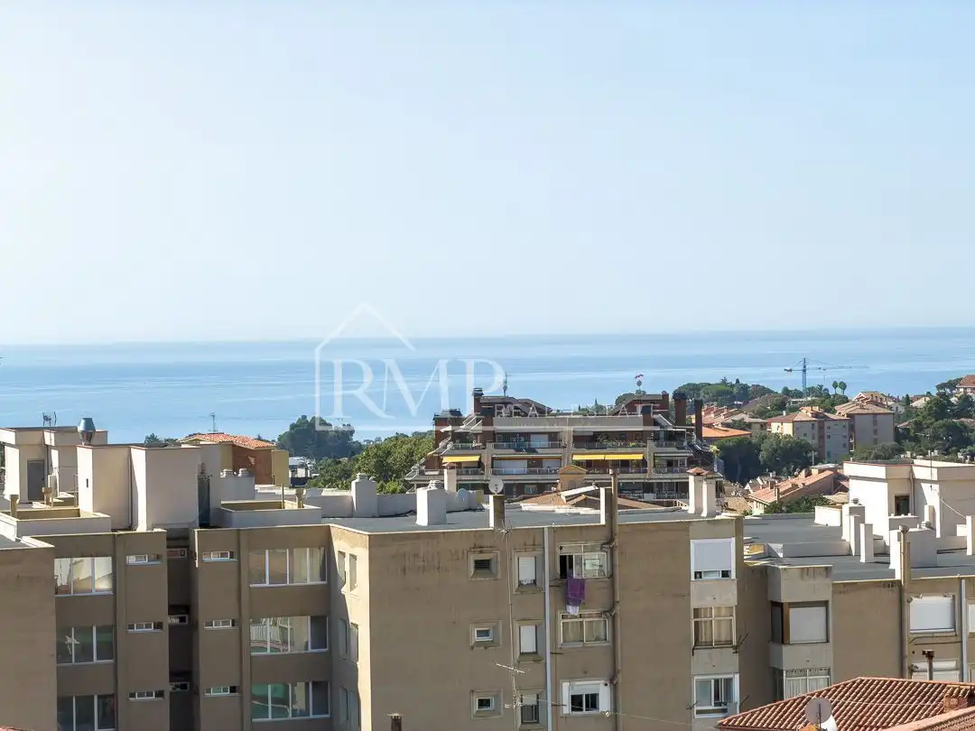 Exterior view of Detached homes for sale in Sant Andreu de Llavaneres  with Air Conditioner, Heating and Terrace