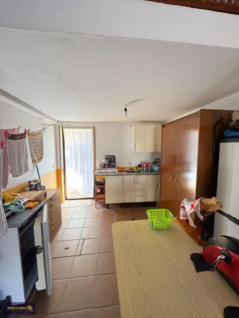 Cuina de Casa adosada en venda en La Cabrera amb Calefacció, Jardí privat i Traster