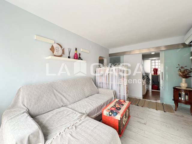 Piso en Venta en Carrer de Sant Mateu en Congrés