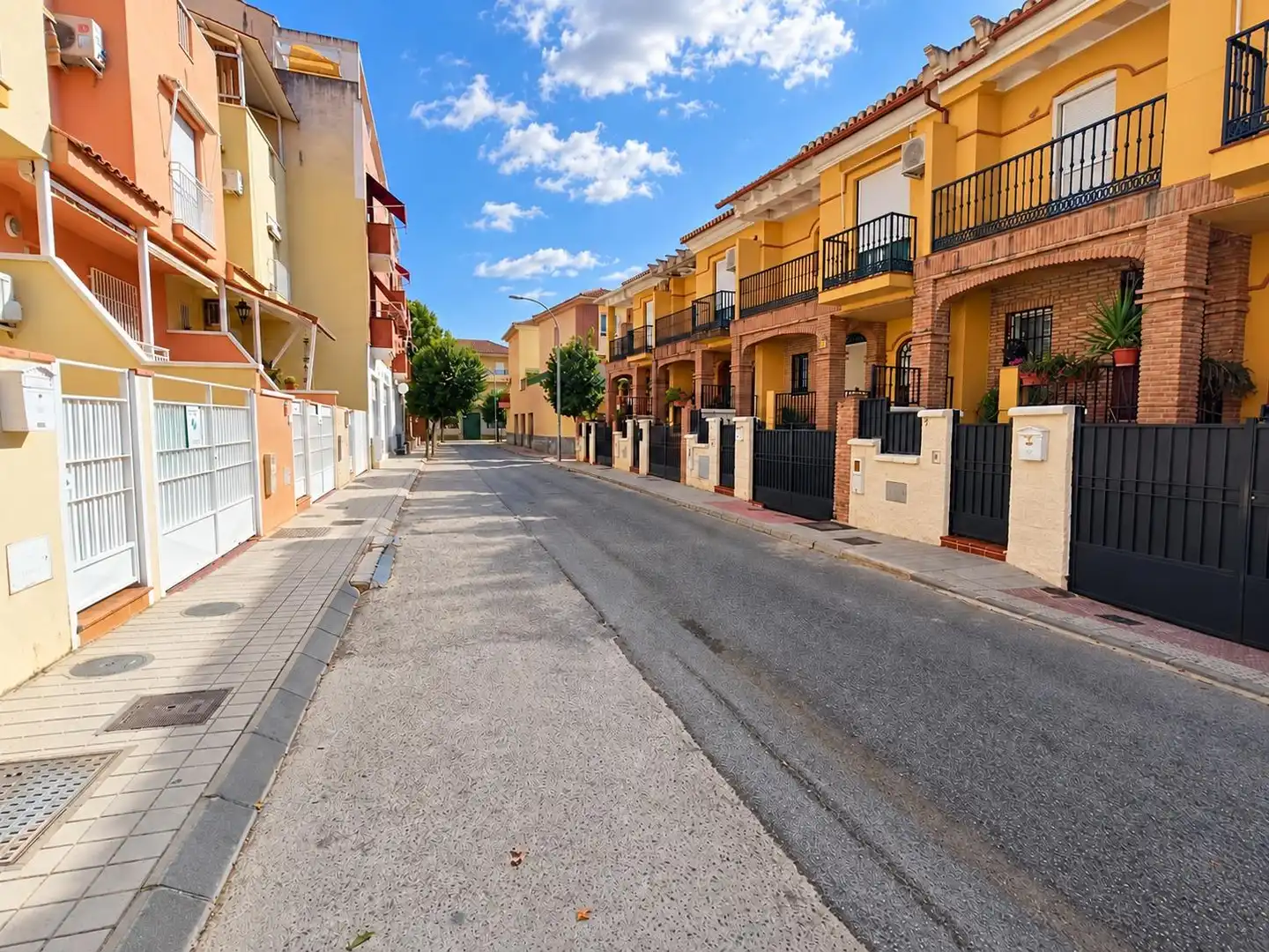 Maison mitoyenne avec terrasse à vendre à DIEGO LIÑAN