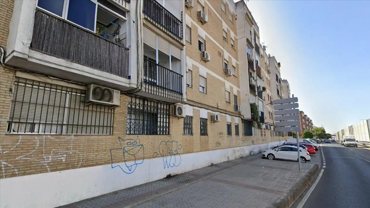 Vista exterior de Planta baja en venta en Alcalá de Guadaira con Terraza