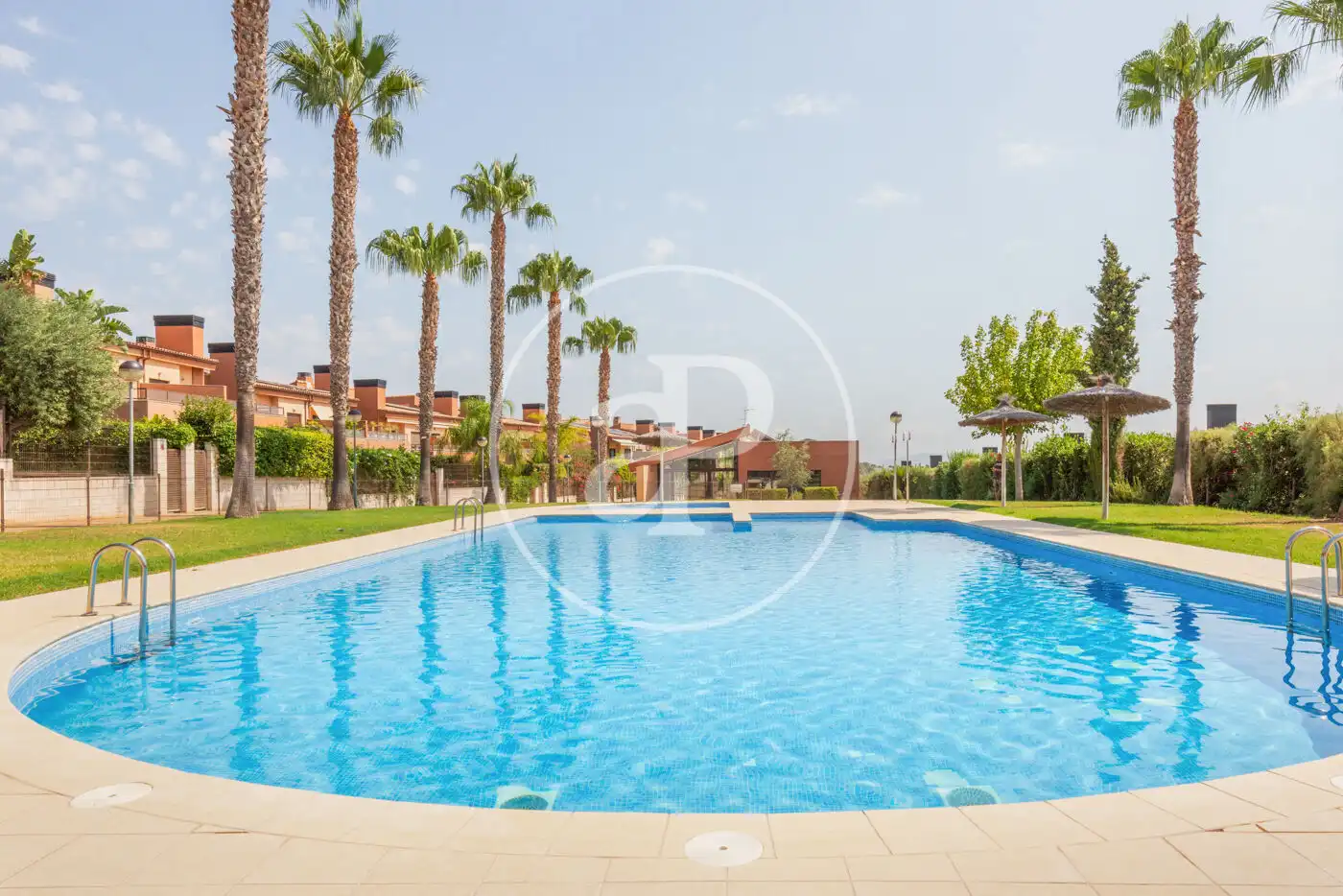 Swimming pool of Flat for rent in Torre en Conill - Cumbres de San Antonio 