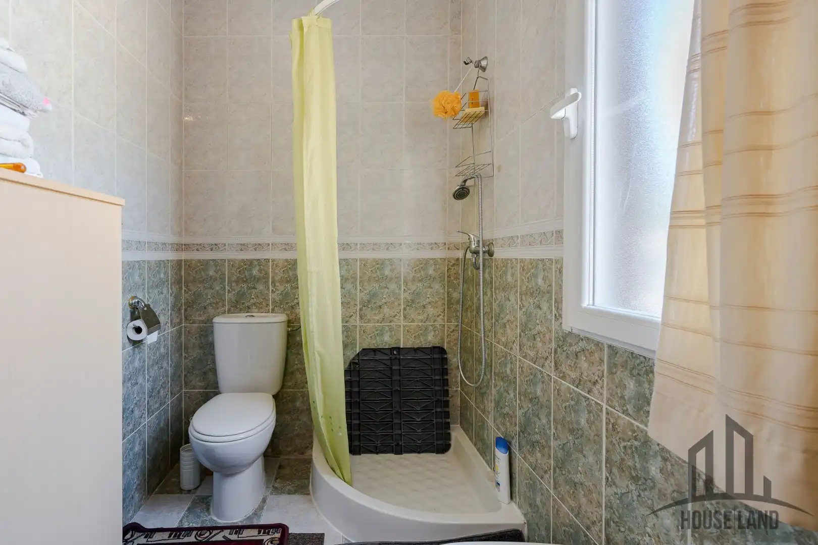 Baño de Casa o chalet en venta en El Casar con Calefacción y Jardín privado