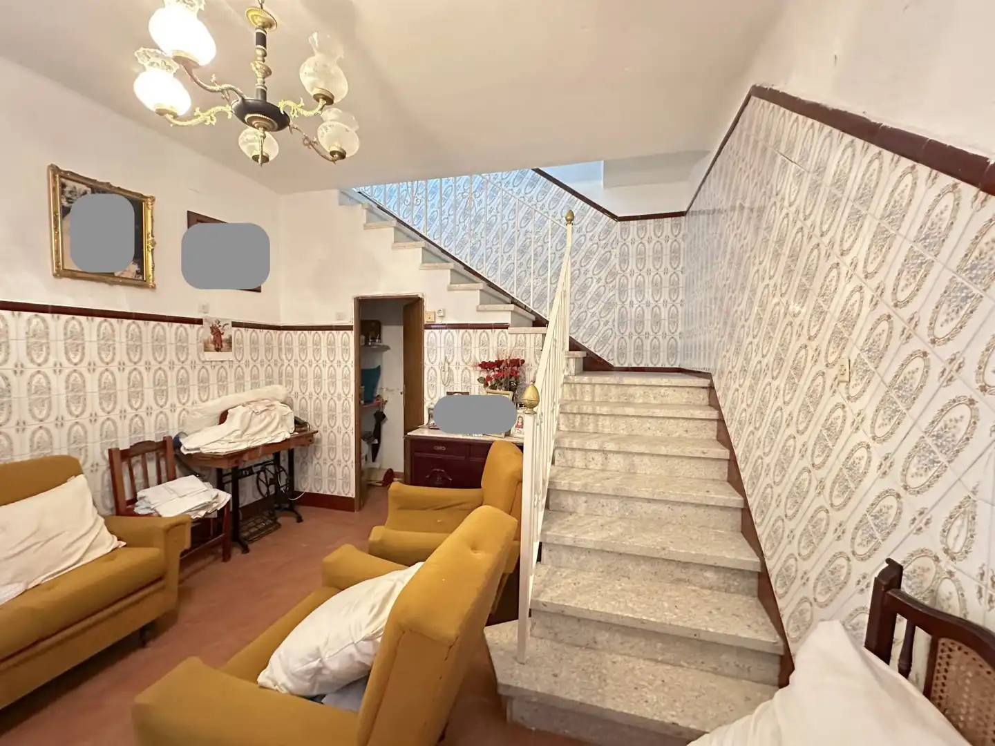 Houses for sale in Dos Hermanas  with Terrace and Storage room