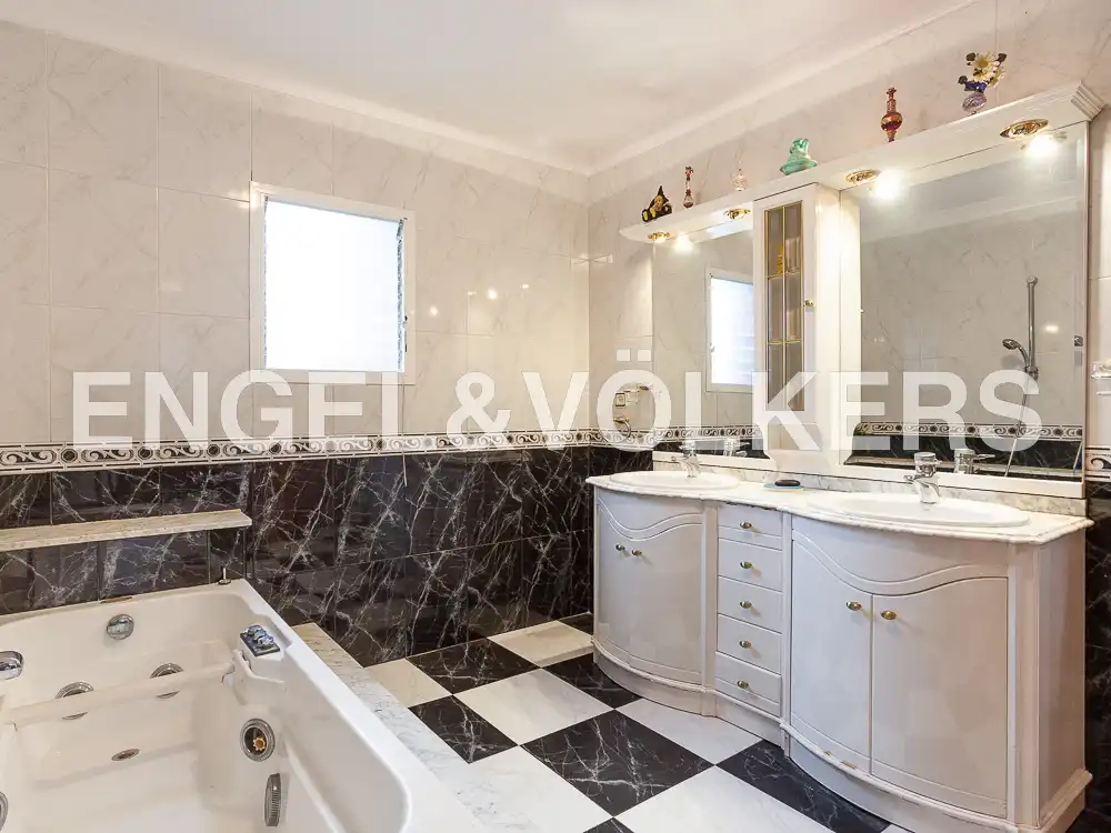 Baño de Casa o chalet en venta en Barxeta con Calefacción, Jardín privado y Terraza