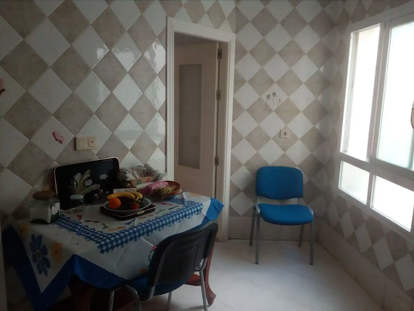 Dining room of Flat for share in Marbella  with Terrace, Swimming Pool and Furnished
