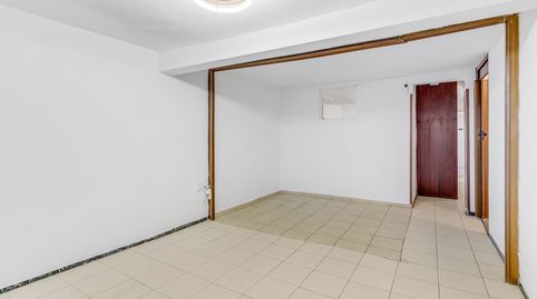 Foto 4 de Pis en venda a Carrer de Valldonzella, El Raval, Barcelona Capital