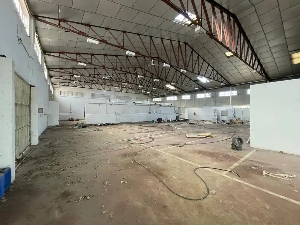 Nau industrial en venda a Camponaraya, imagen 4