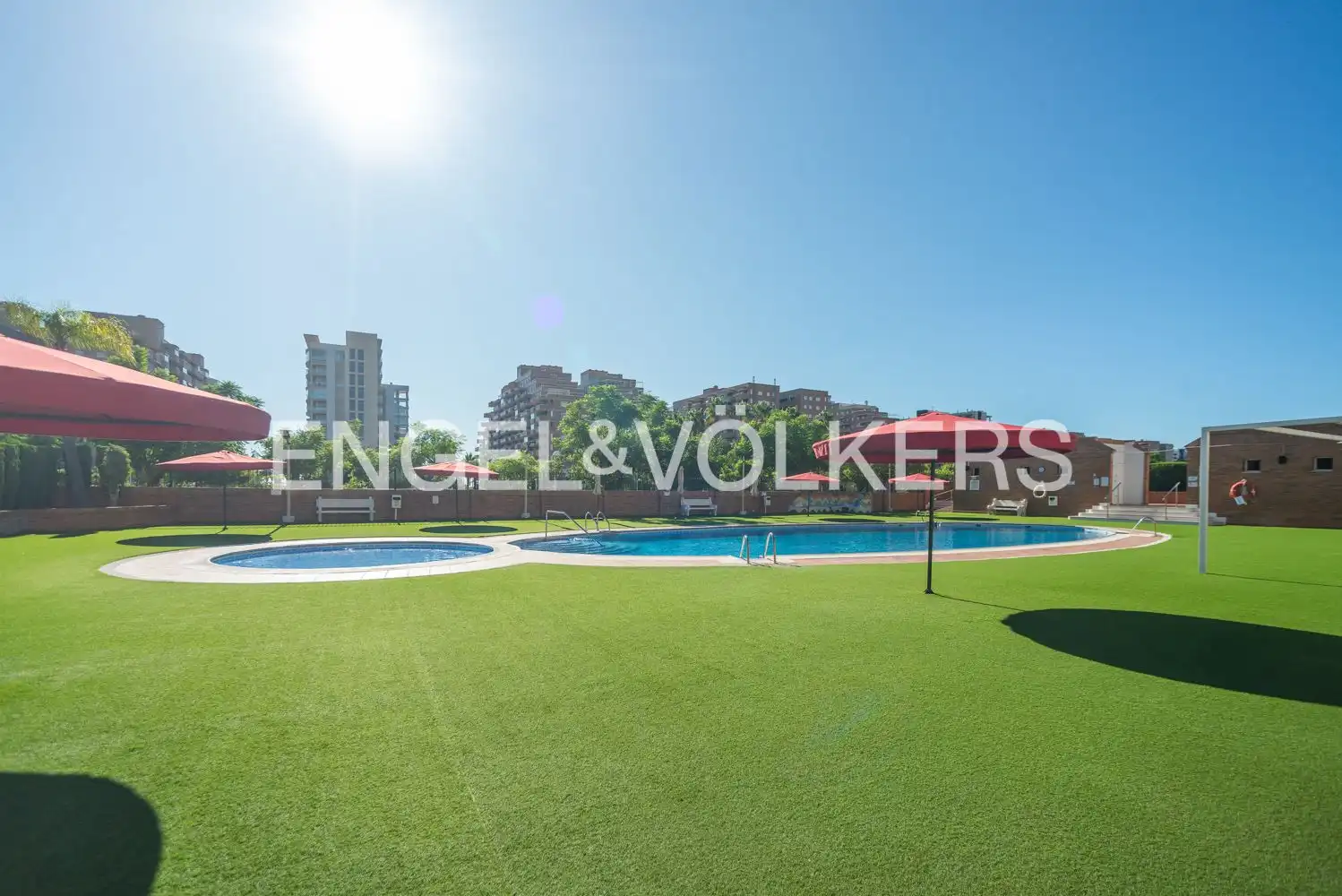 Piscina de Pis en venda en Oropesa del Mar / Orpesa amb Aire condicionat, Calefacció i Terrassa