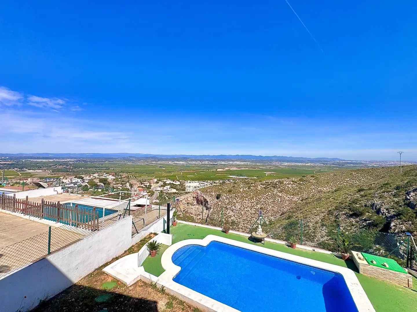 Piscina de Casa o chalet en venta en Chiva con Terraza y Piscina comunitaria