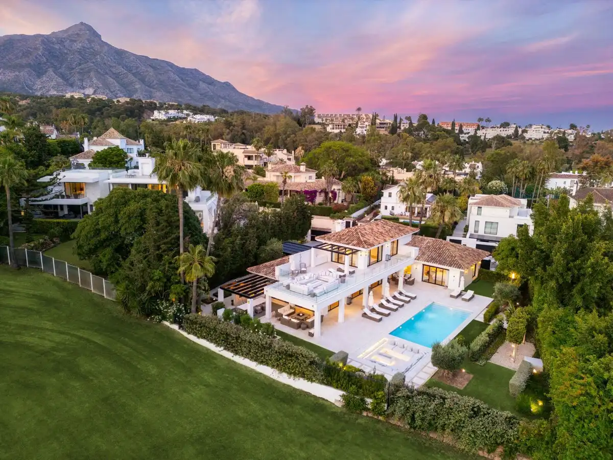 Chalet con piscina en venta en Nueva Andalucía, imagen 26