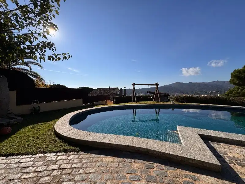 Swimming pool of Houses for sale in Sant Feliu de Guíxols  with Air Conditioner, Heating and Private garden
