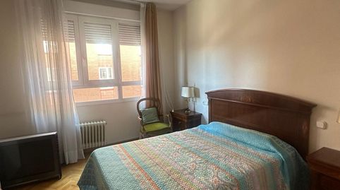 Foto 5 de Piso en venta en Calle de Velázquez, -1, San Claudio - La Chantría, León Capital