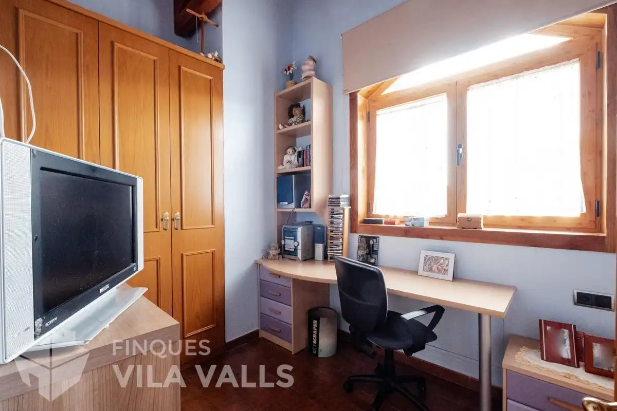 Dormitori de Casa o xalet en venda en Castellterçol amb Calefacció, Jardí privat i Terrassa