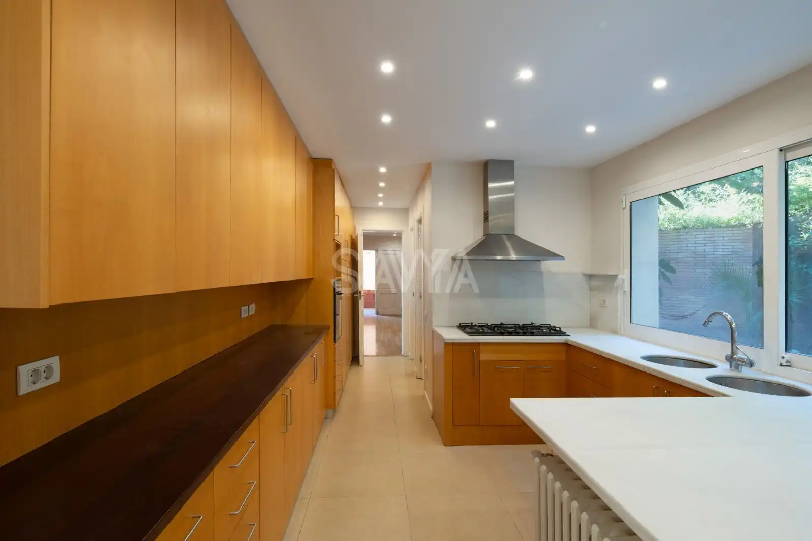 Cocina de Casa o chalet de alquiler en Barcelona con Aire acondicionado, Calefacción y Parquet