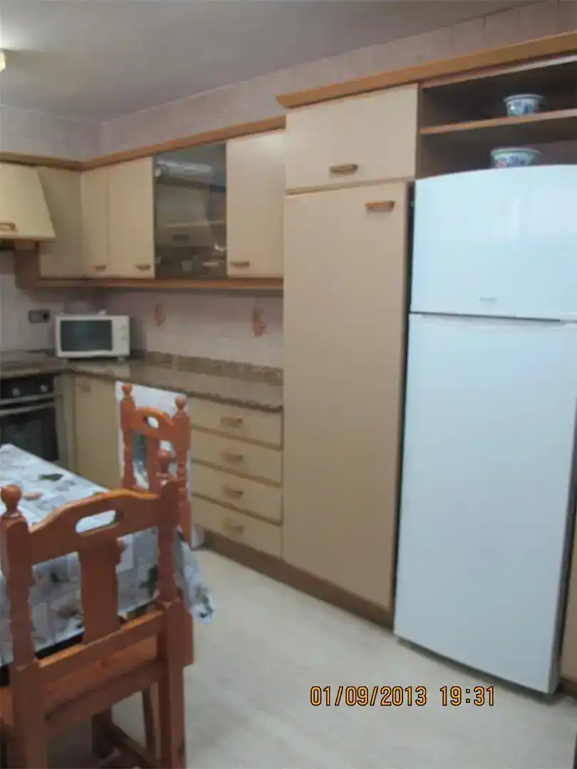 Cocina de Piso de alquiler en Casco Antiguo