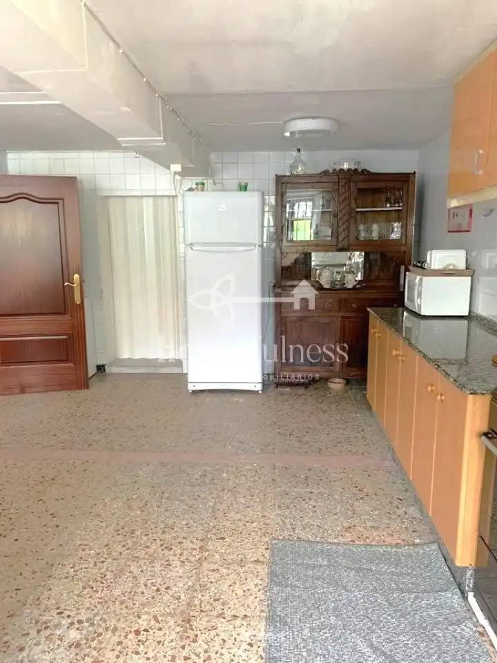 Cuina de Finca rústica en venda en Ferrol amb Calefacció, Jardí privat i Terrassa