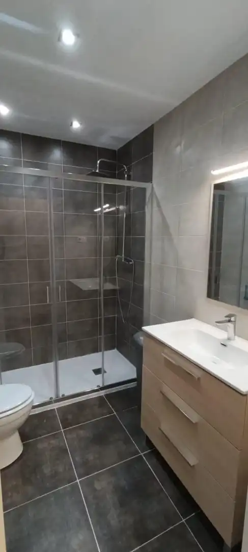 Baño de Dúplex de alquiler en Seseña con Calefacción y Piscina comunitaria