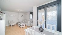 Living room of Flat for sale in Fuenlabrada  with Air Conditioner, Heating and Terrace