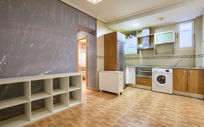 Kitchen of Planta baja for sale in  Madrid Capital