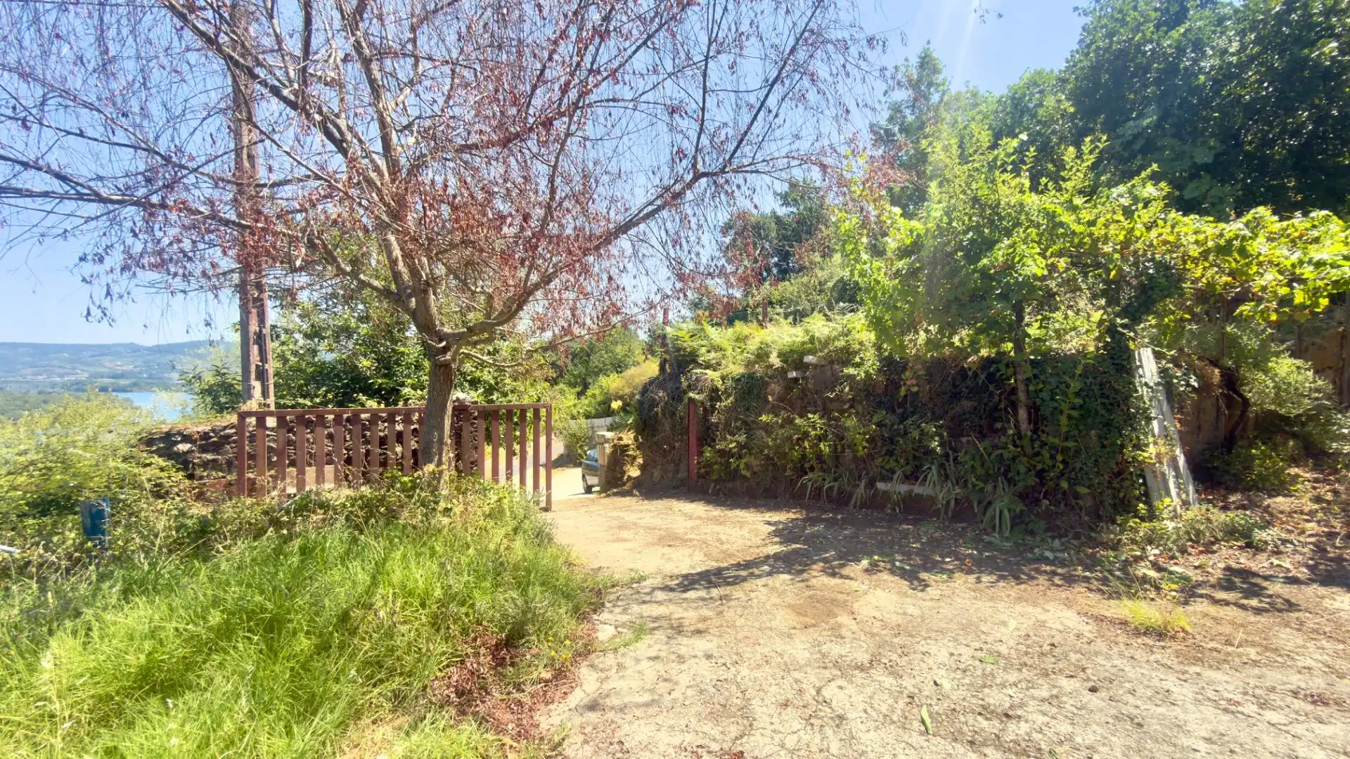 Jardí de Finca rústica en venda en Castrelo de Miño amb Jardí privat, Terrassa i Moblat