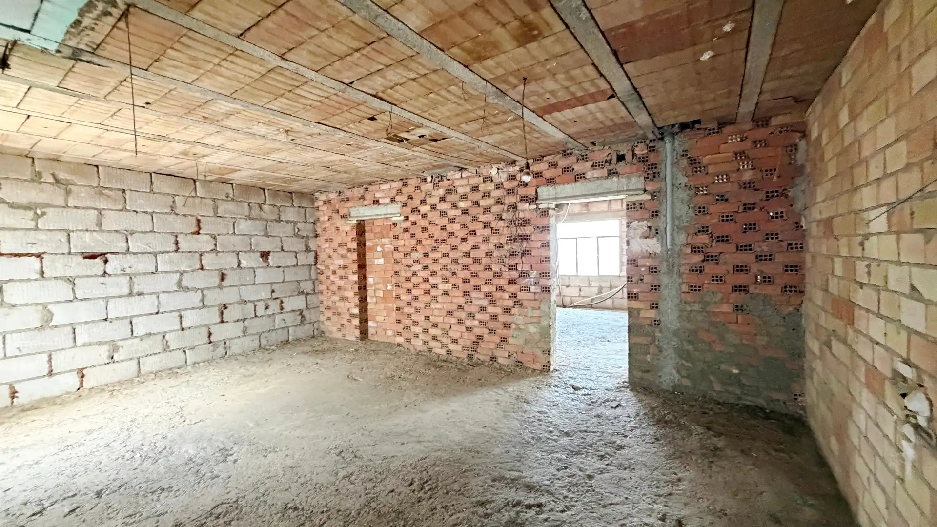 Casa adosada en venda en Benaoján amb Terrassa