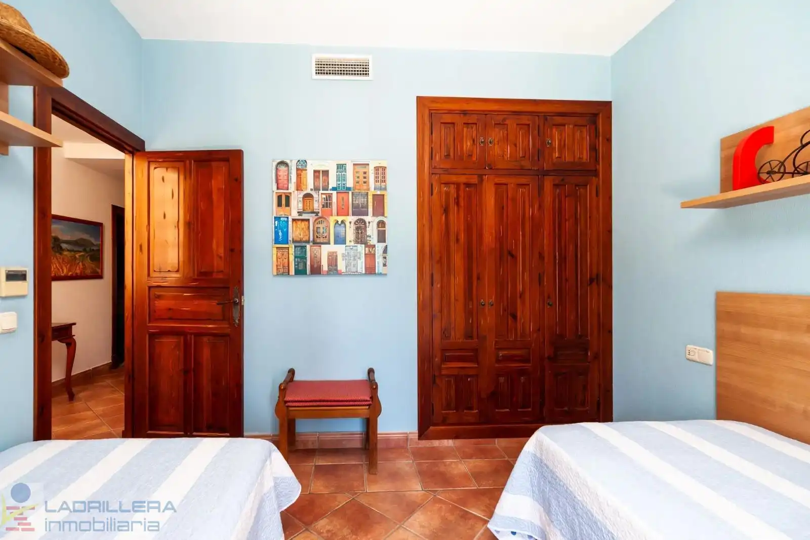 Habitación de Casa o chalet en venta en Chiclana de la Frontera con Aire acondicionado, Calefacción y Piscina