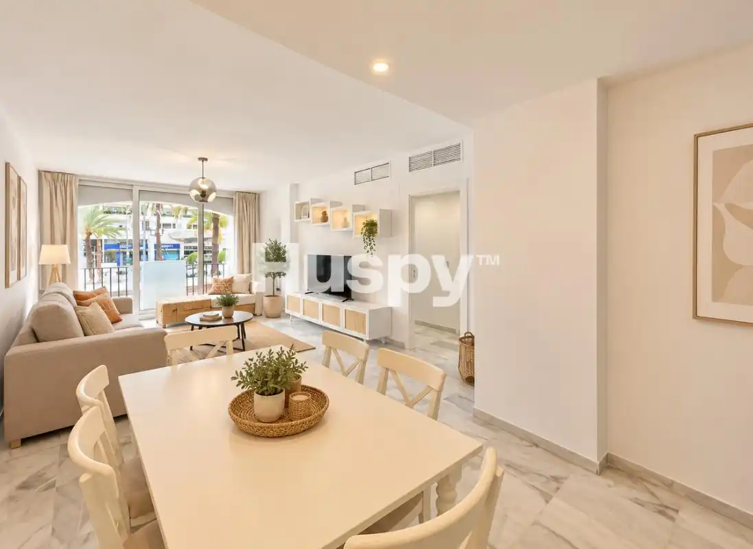 Flat for sale in Marbella, Málaga