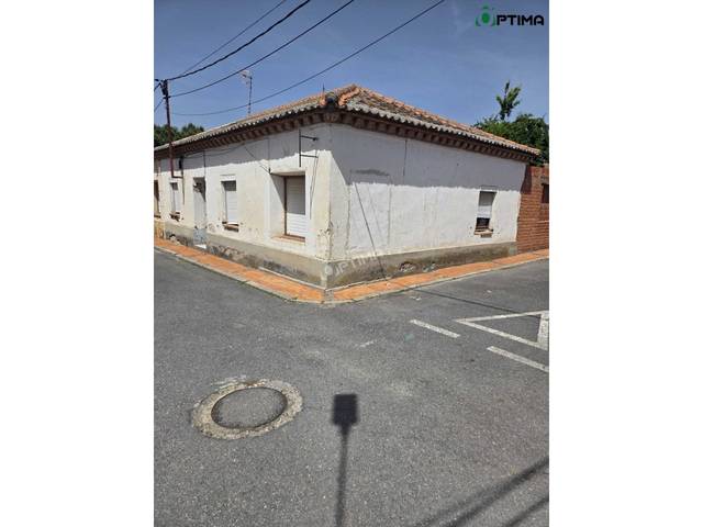 Casa-chalet en Venta en Coca