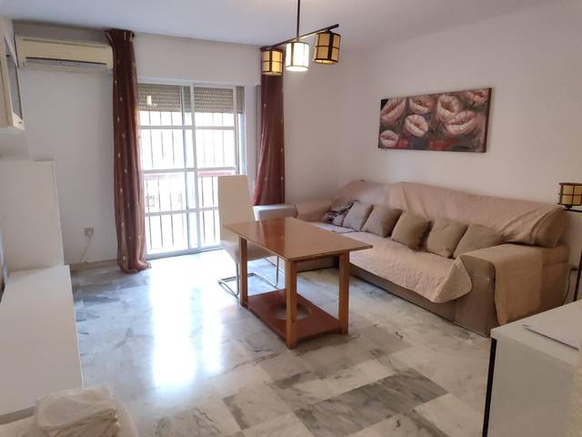 Piso en Alquiler en Poniente