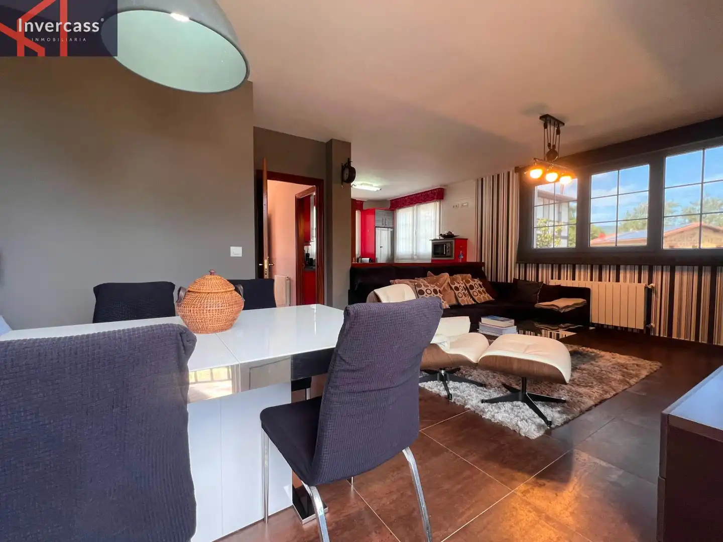 Sala de estar de Casa o chalet en venta en Castro-Urdiales con Calefacción, Jardín privado y Terraza