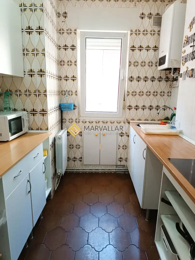 Cocina de Piso en venta en Santander con Calefacción