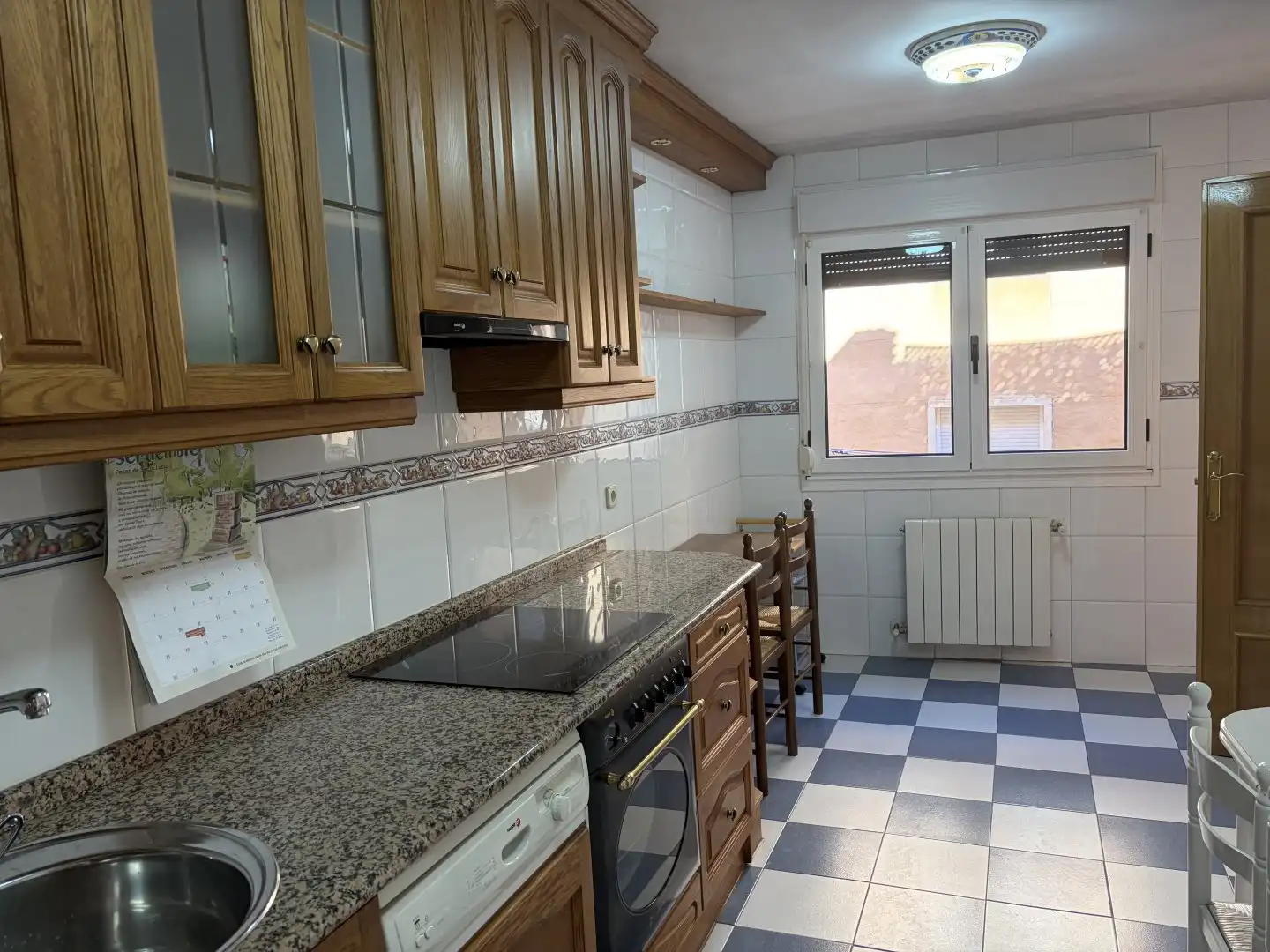 Cocina de Piso en venta en Segovia con Calefacción