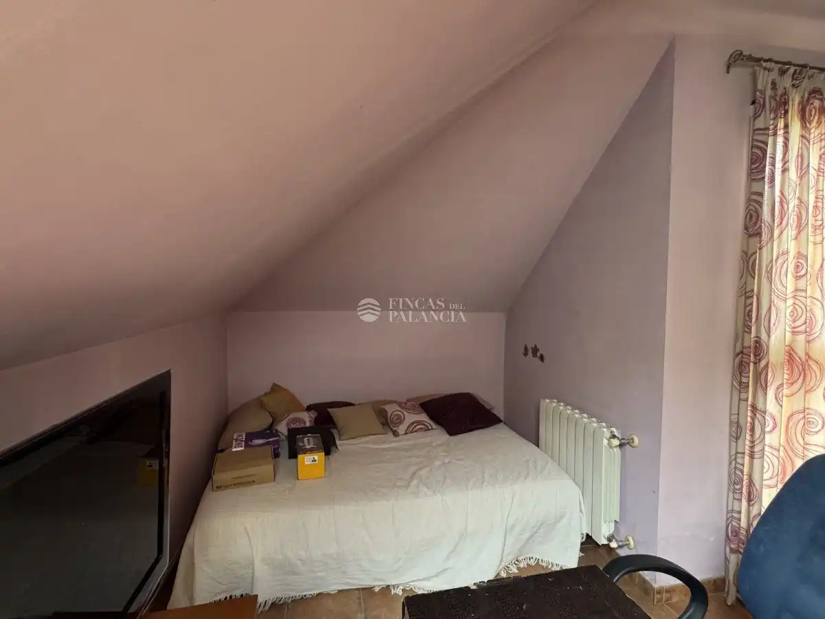Dormitori de Casa o xalet en venda en Sot de Ferrer amb Calefacció, Terrassa i Traster
