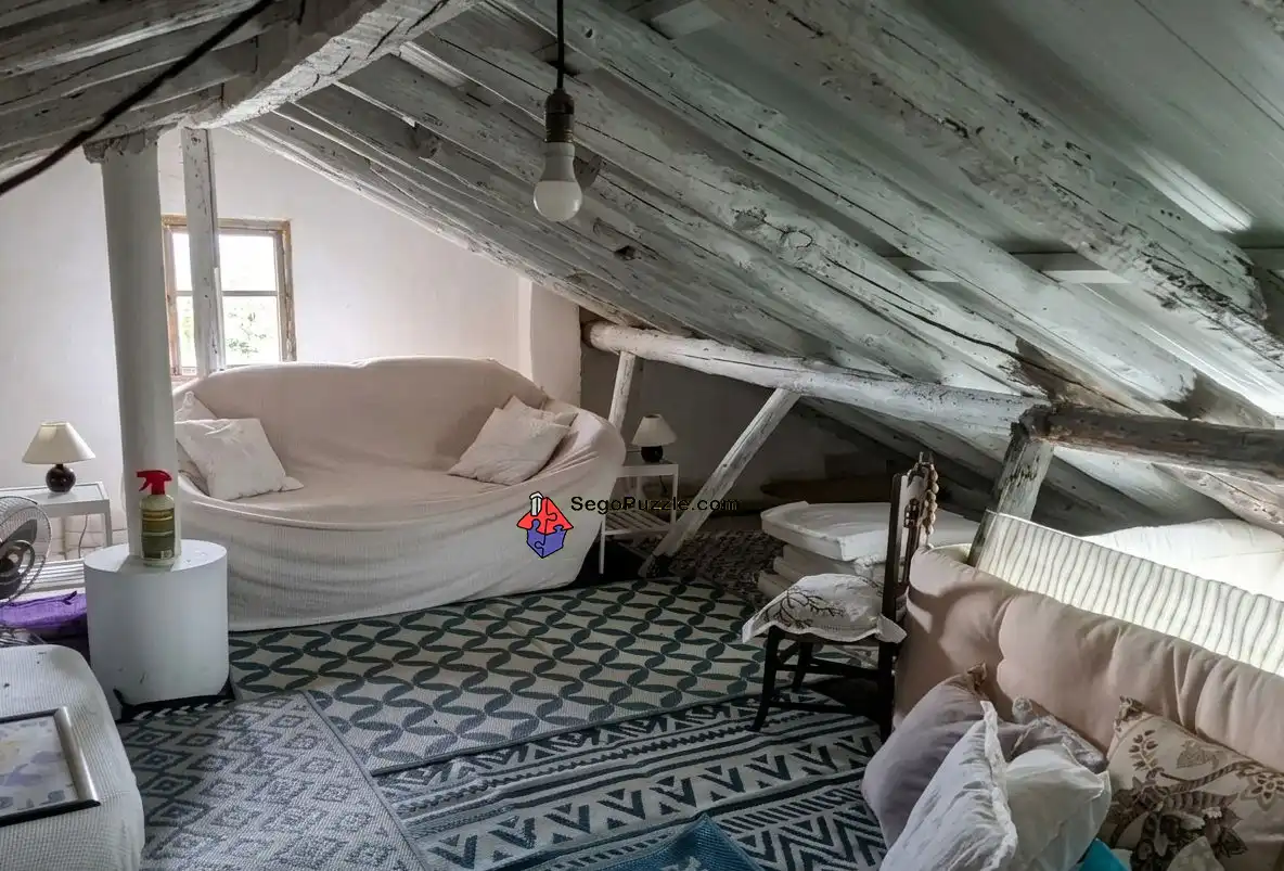 Sala d'estar de Casa o xalet en venda en Torrecaballeros amb Calefacció