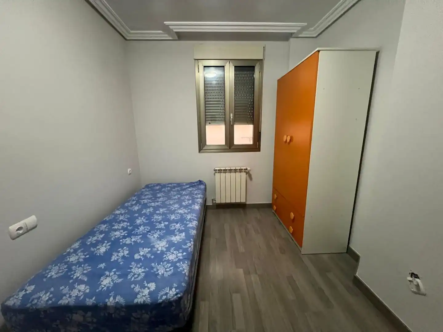 Schlafzimmer von Wohnung zur Miete in Albacete mit Klimaanlage, Abstellraum und Möbliert