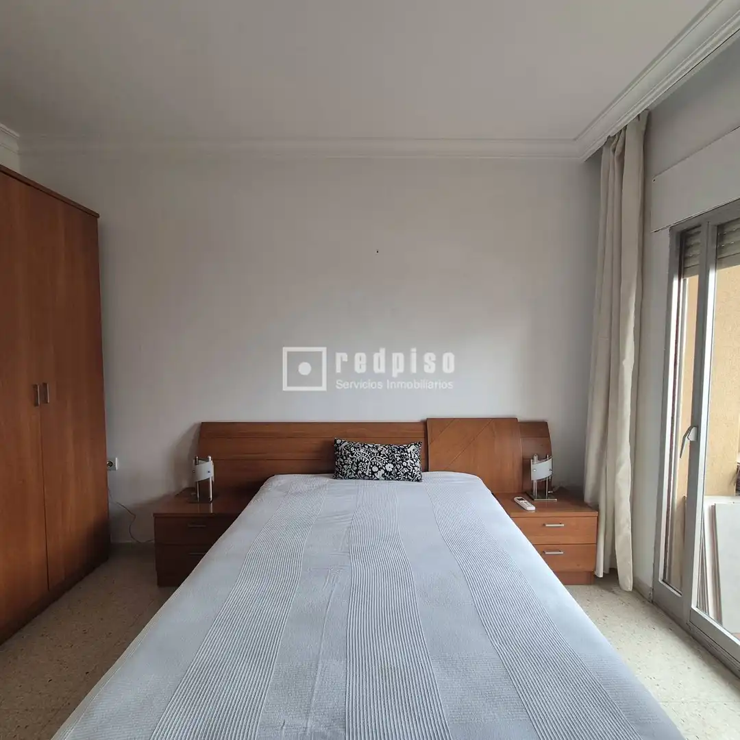 Bedroom of Flat for sale in Sevilla  with Air Conditioner, Heating and Terrace