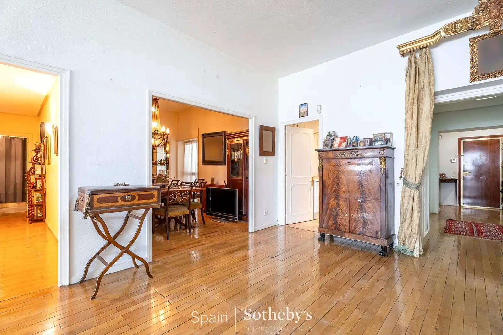 Comedor de Apartamento en venta en Madrid con Aire acondicionado, Calefacción y Trastero