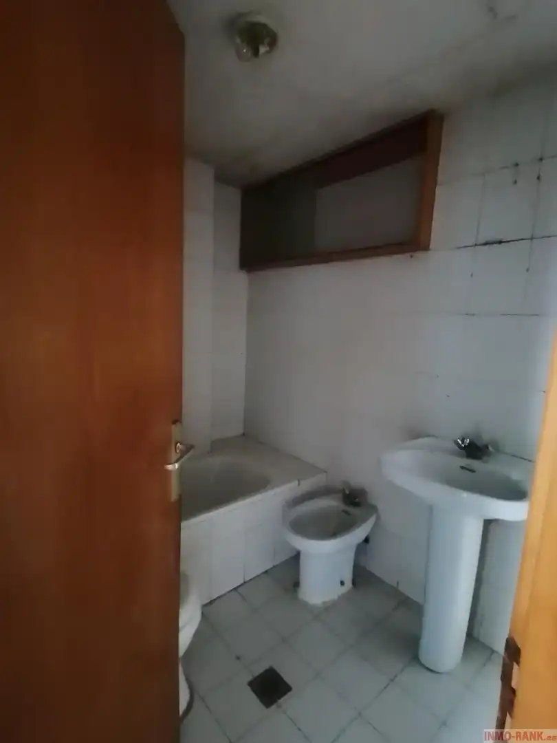 Baño de Piso en venta en Vigo  con Trastero