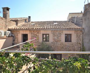 Vista exterior de Casa o xalet en venda en Petra amb Terrassa