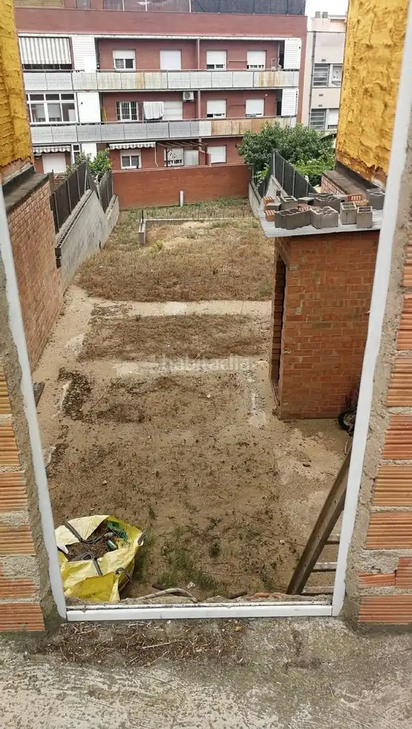 Wohnbaugrundstück zum Verkauf in Carrer Pere Bombardó 43, imagen 2