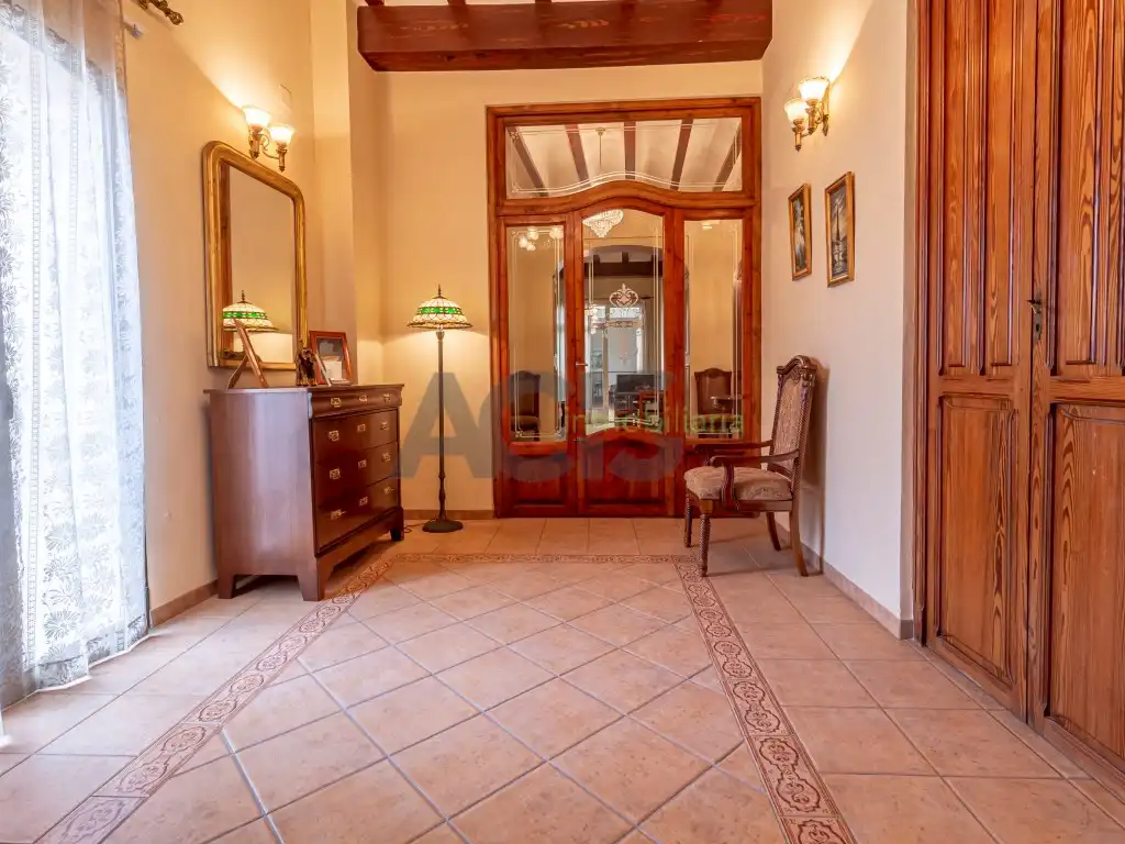 Casa amb terrassa en venda a Plaza Cervantes, imagen 4