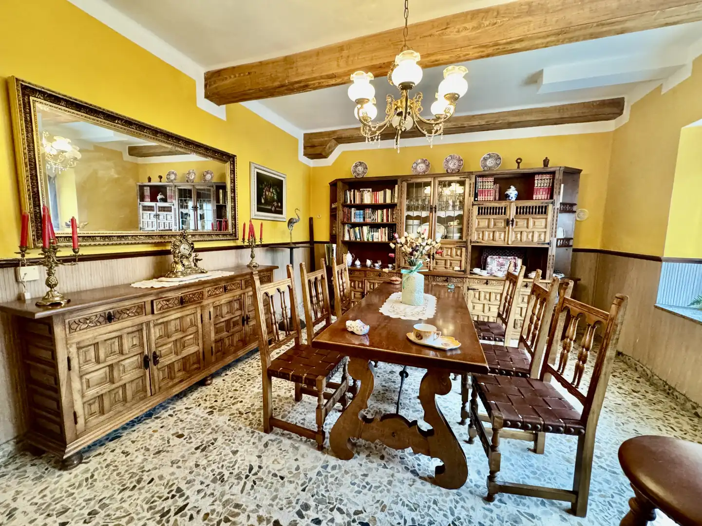 Comedor de Casa adosada en venta en Molledo con Parquet, Terraza y Amueblado