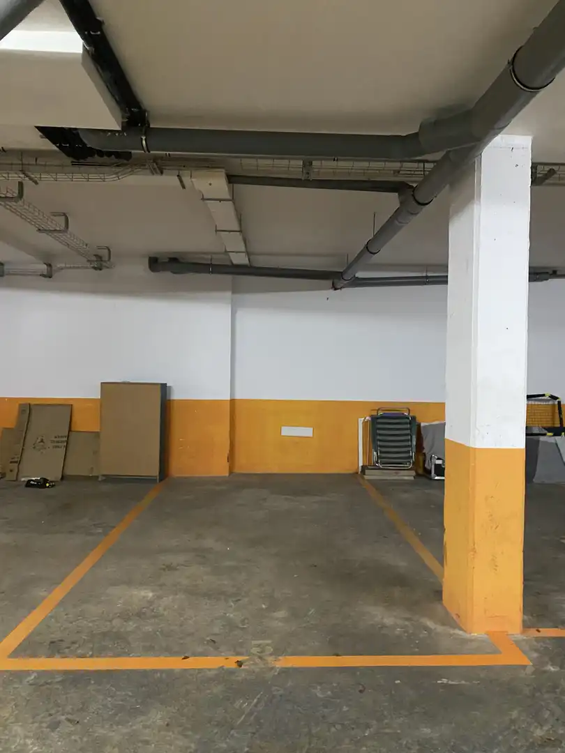 Parking de Garaje en venta en Tiana