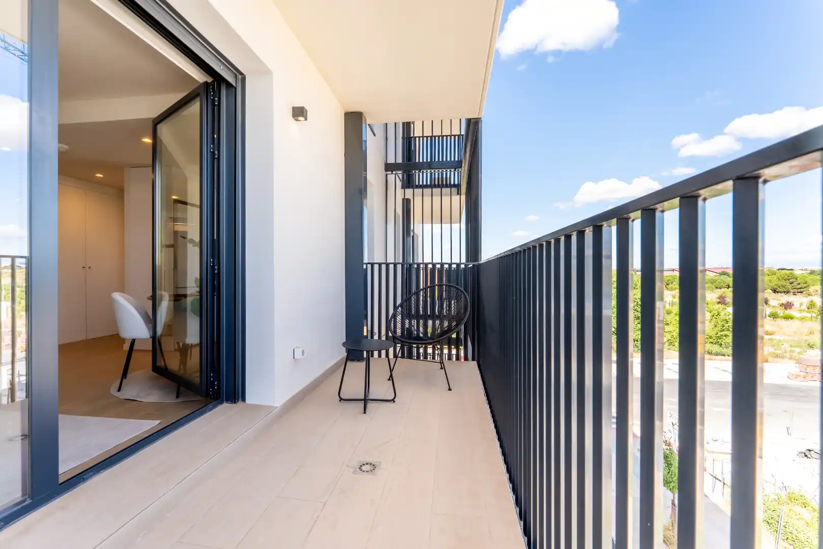 Balcony of Flat for rent in Alcalá de Henares  with Air Conditioner, Private garden and Terrace