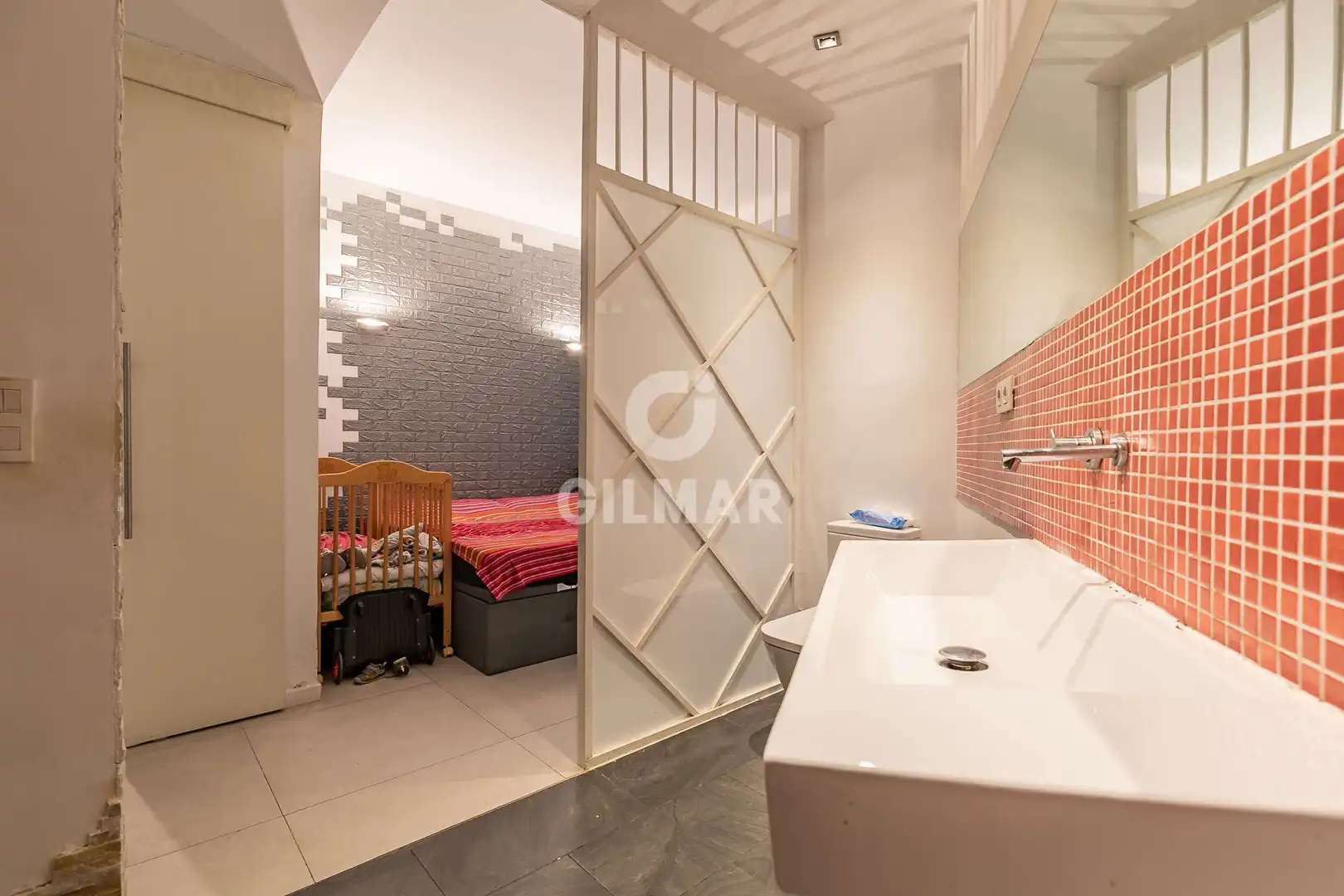 Baño de Piso en venta en Madrid con Calefacción y Balcón