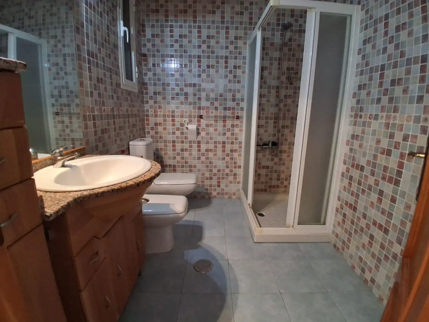 Bathroom of Flat for sale in Roquetas de Mar  with Terrace and Community pool