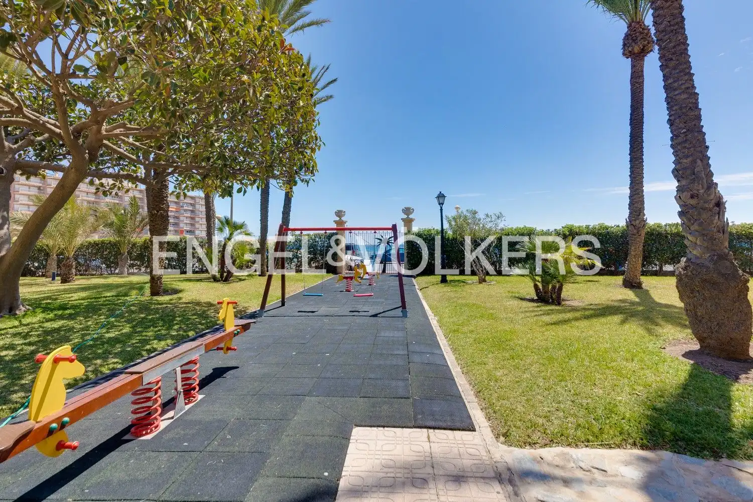 Exterior view of Flat for sale in Torrevieja  with Air Conditioner, Heating and Private garden